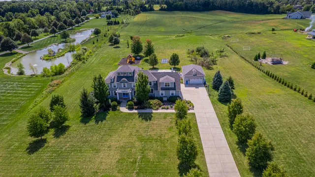 $1,475,000 | 520 East 700 North, Valparaiso, IN 46383
