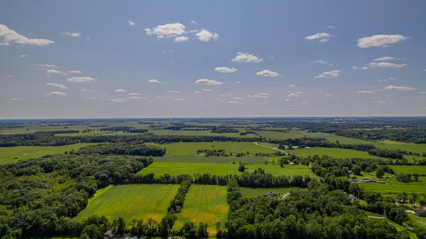 $1,350,000 | 520 East 700 North, Valparaiso, IN 46383