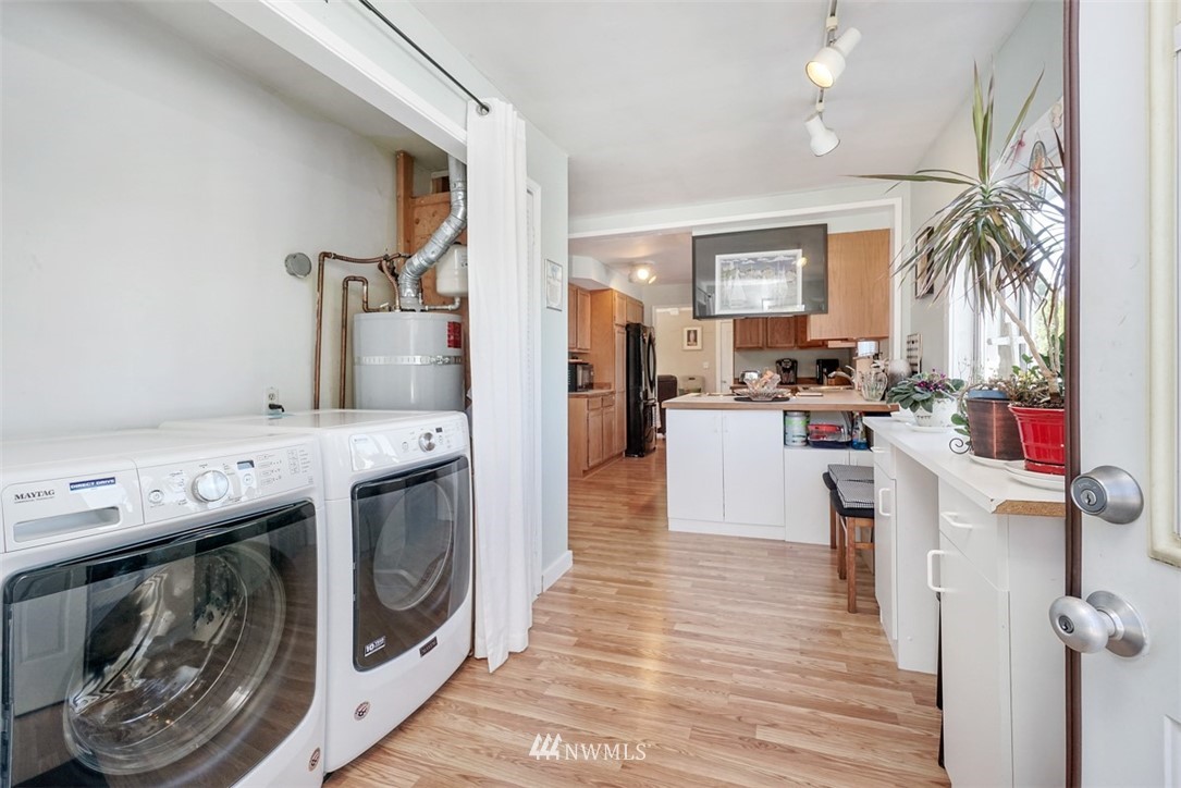 1208 North 32nd Street Renton, WA 98056 - Photo 12 of 17 Gallery Image 12