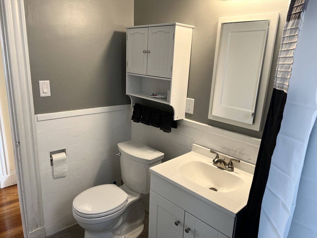 31 Cutler Street, Unit 1 Winthrop, MA 02152 - Photo 18 of 22