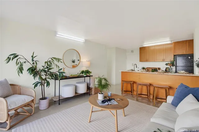 $375,000 | 1050 Kinau Street, Unit 501, Honolulu, HI 96814