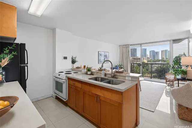 $375,000 | 1050 Kinau Street, Unit 501, Honolulu, HI 96814