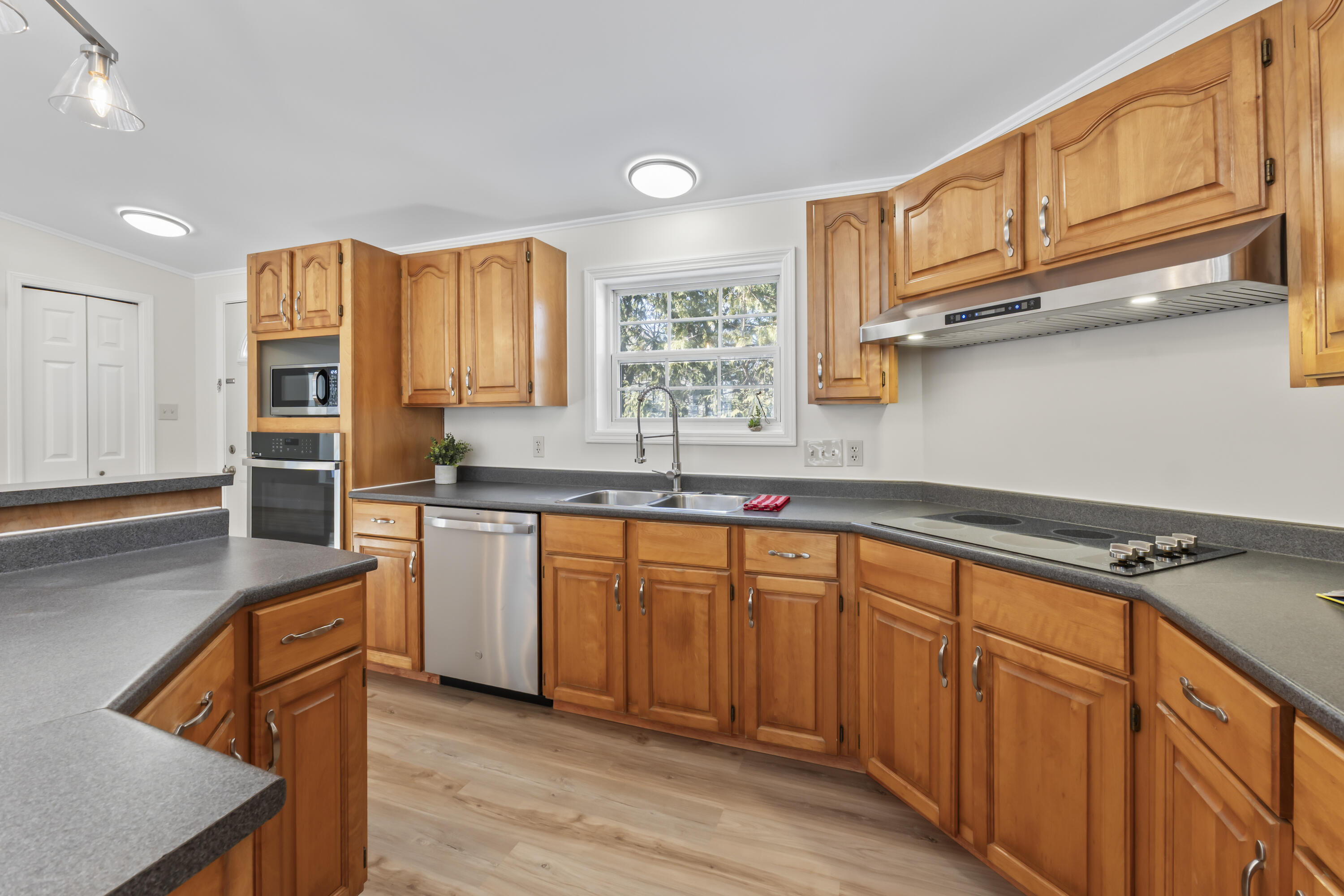 1396 Poland Spring Road Casco, ME 04015 - Photo 6 of 31 1396 Poland Spring Rd_110