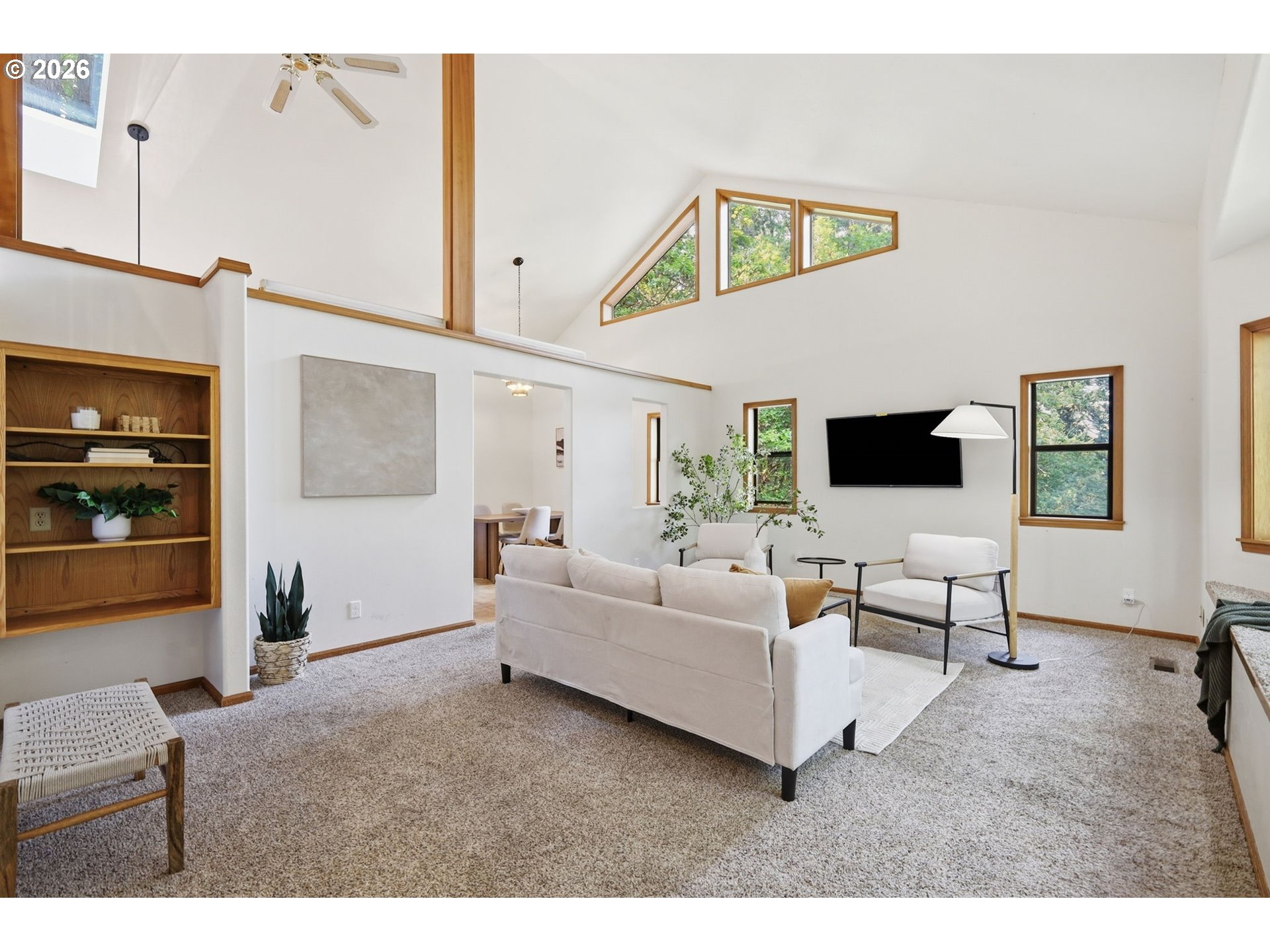 3298 Stoney Ridge Road Eugene, OR 97405 - Photo 13 of 48