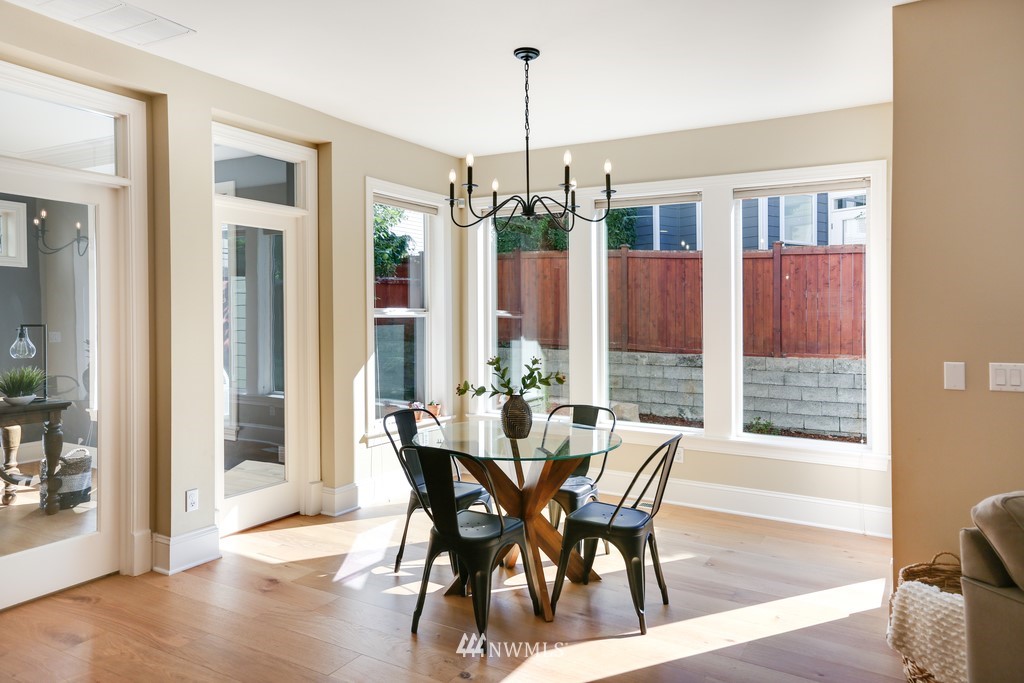 1811 Southeast 8th Place Renton, WA 98057 - Photo 14 of 40 Gallery Image 14
