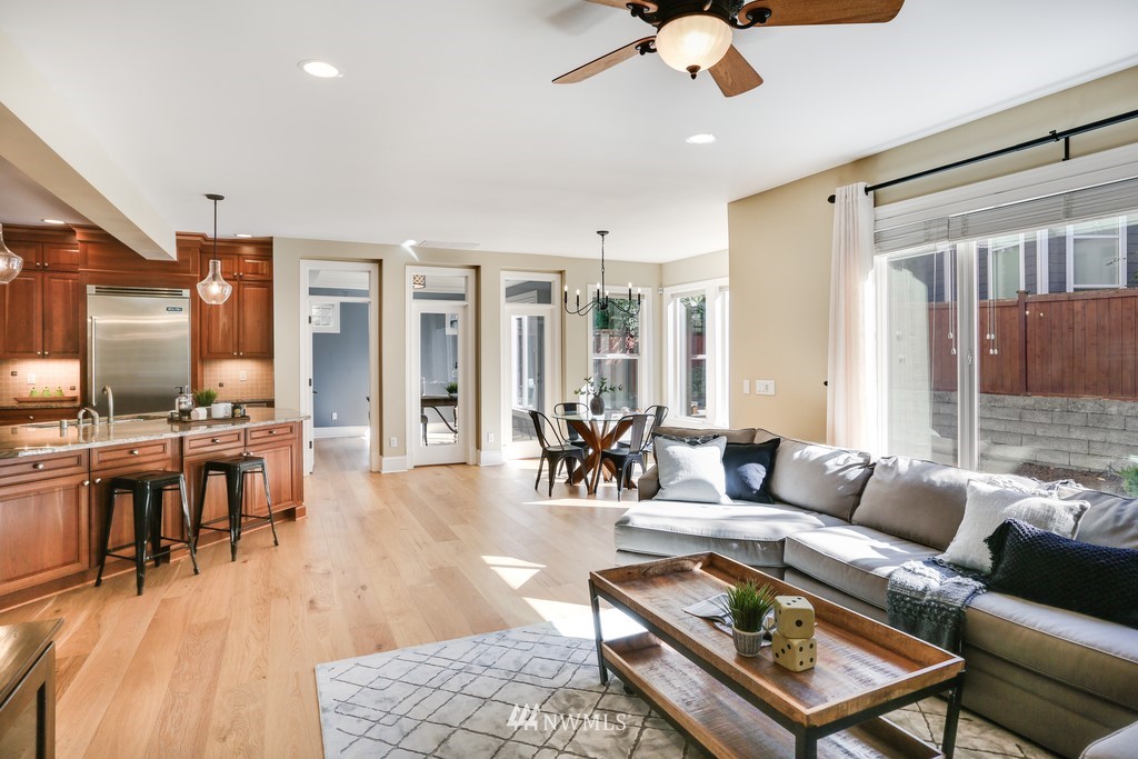 1811 Southeast 8th Place Renton, WA 98057 - Photo 15 of 40 Gallery Image 15