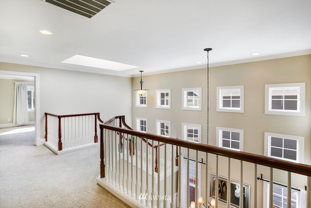 $1,087,000 | 1811 Southeast 8th Place, Renton, WA 98057