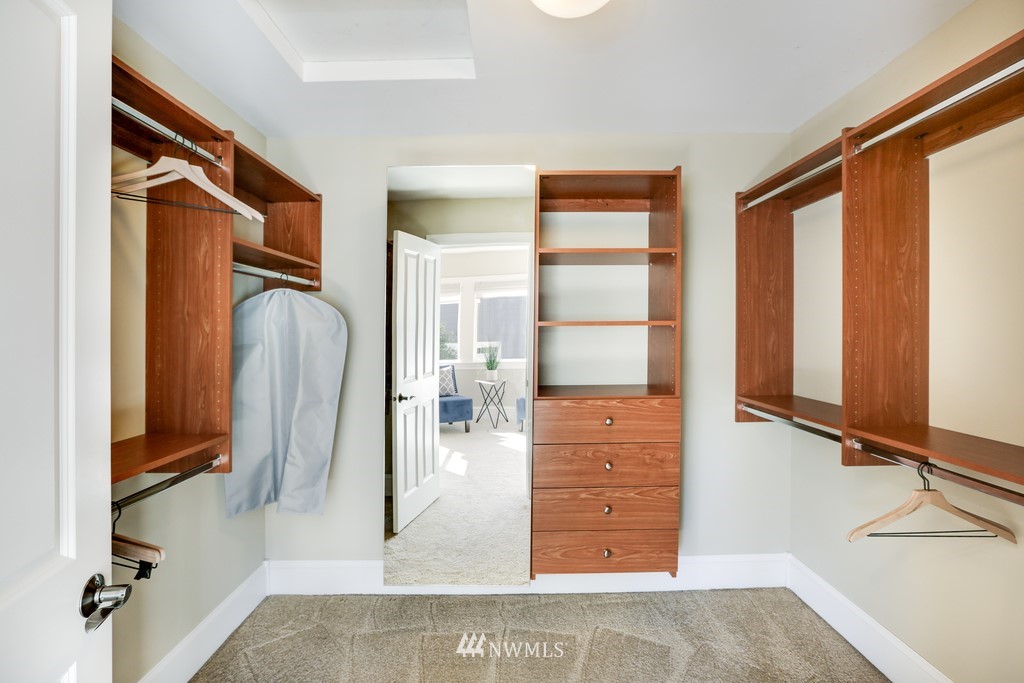1811 Southeast 8th Place Renton, WA 98057 - Photo 29 of 40 Gallery Image 29