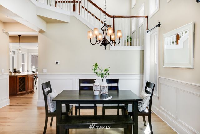 $1,087,000 | 1811 Southeast 8th Place, Renton, WA 98057