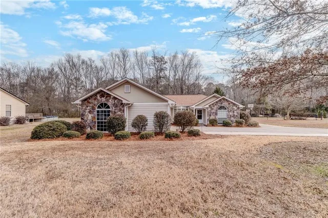 $315,000 | 204 Blue Holly Drive Northeast, Calhoun, GA 30701