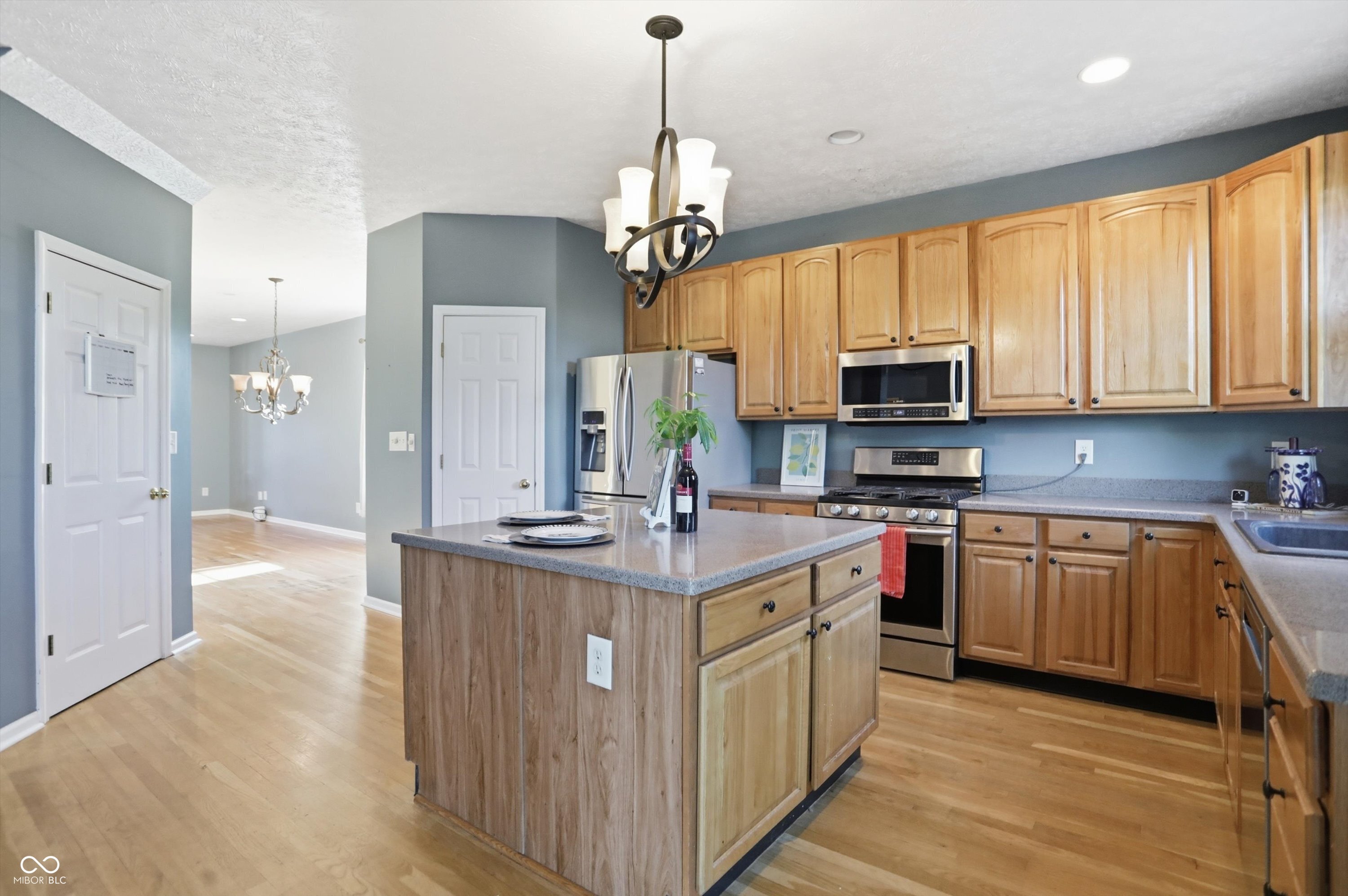 4499 Diamond Ridge Greenwood, IN 46143 - Photo 18 of 86