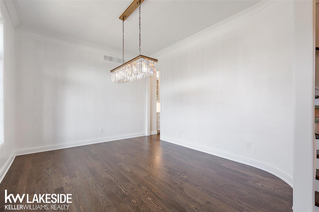 1922 Traceky, Unit 286 Rochester Hills, MI 48306 - Photo 8 of 51