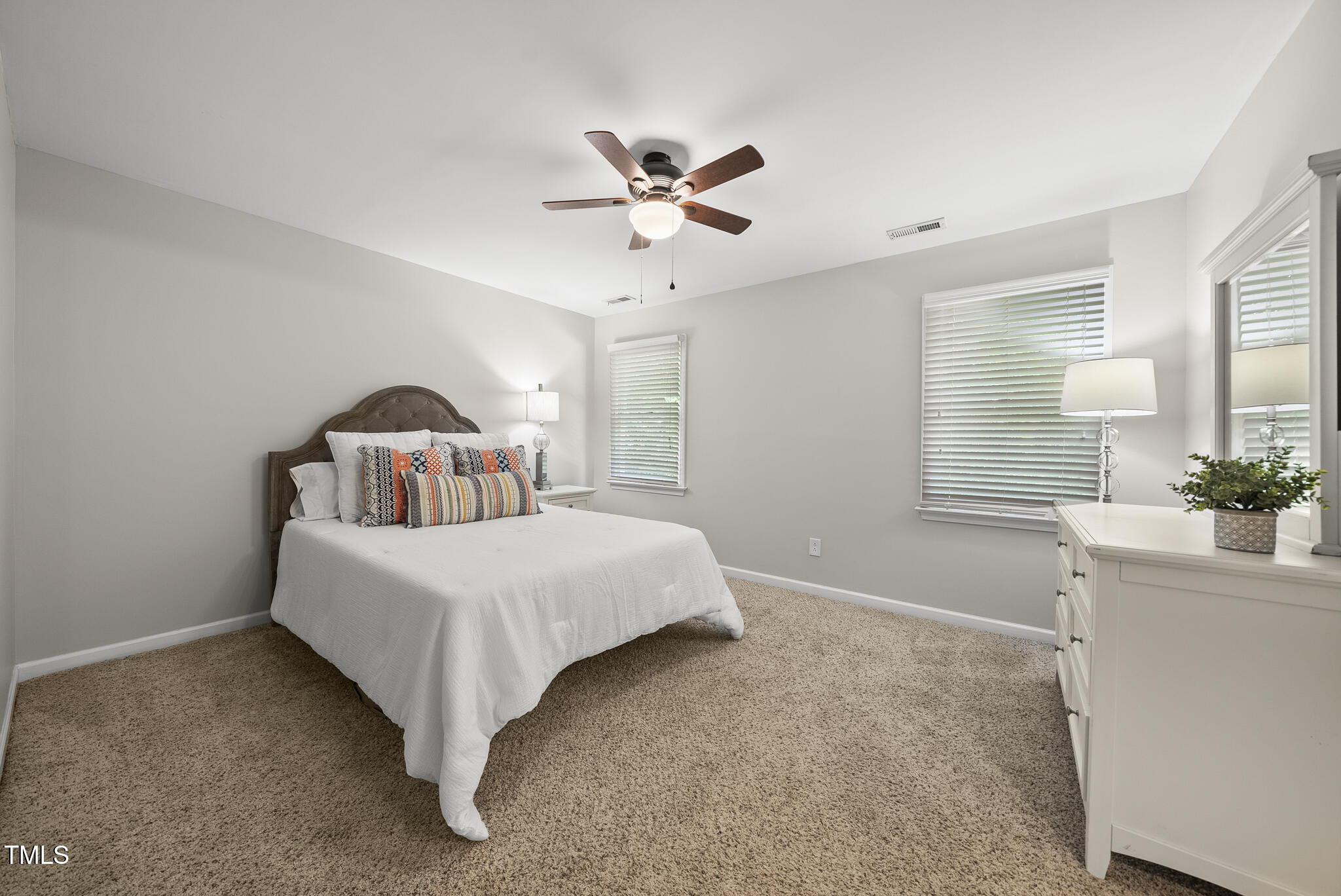 710 Powell Drive, Unit F Raleigh, NC 27606 - Photo 17 of 32 DSC02008