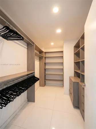 $9,750 | 851 Northeast 1st Avenue, Unit 2301, Miami, FL 33132