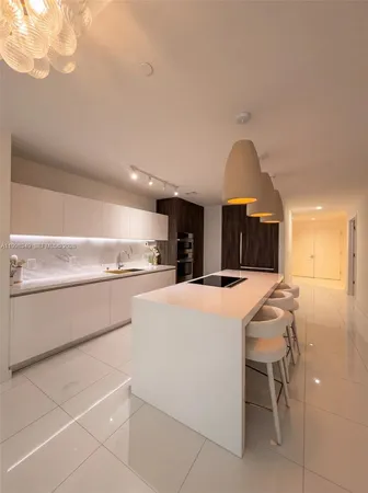 $9,750 | 851 Northeast 1st Avenue, Unit 2301, Miami, FL 33132