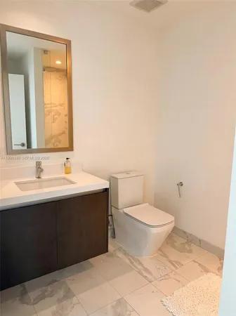 $9,750 | 851 Northeast 1st Avenue, Unit 2301, Miami, FL 33132