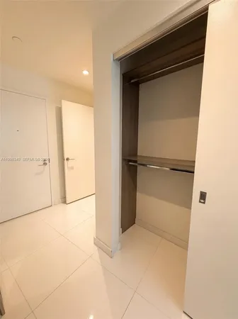 $9,750 | 851 Northeast 1st Avenue, Unit 2301, Miami, FL 33132