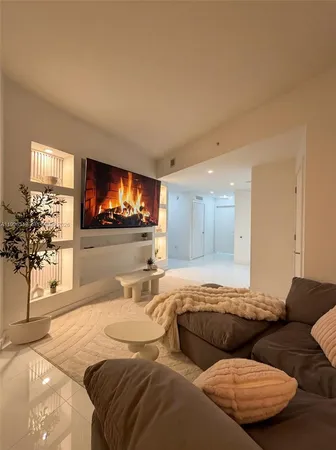 $9,750 | 851 Northeast 1st Avenue, Unit 2301, Miami, FL 33132