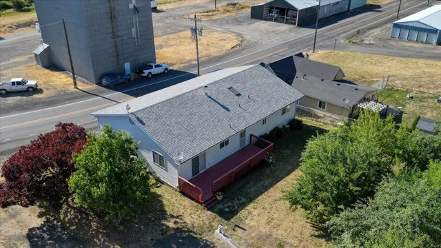 $399,999 | 320 South Ramsey Street, Tekoa, WA 99033