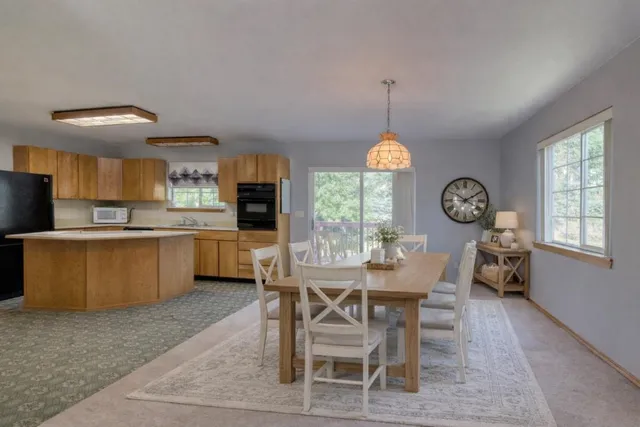 $399,999 | 320 South Ramsey Street, Tekoa, WA 99033