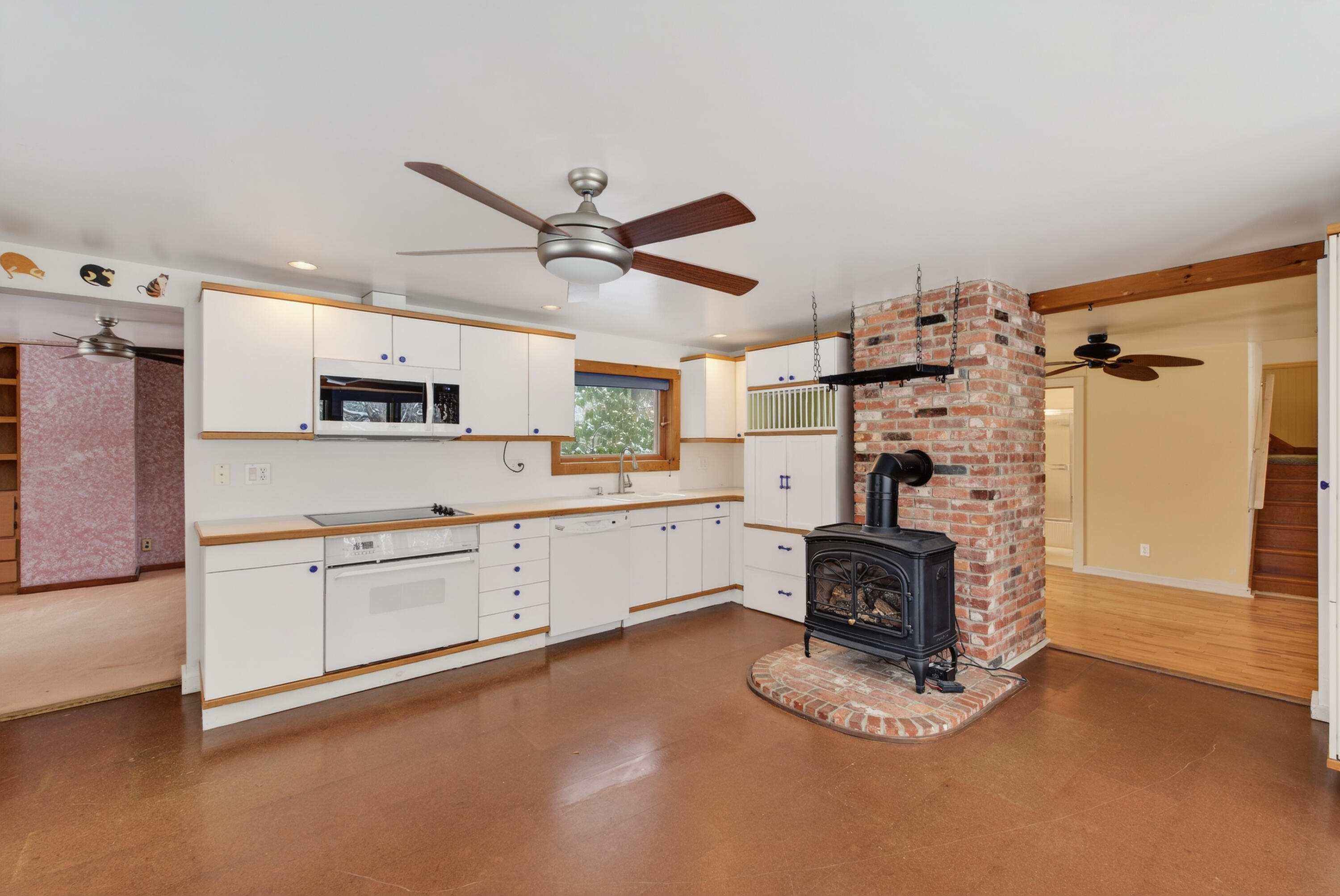 112 Leighton Road Pownal, ME 04069 - Photo 14 of 42 DSC06648