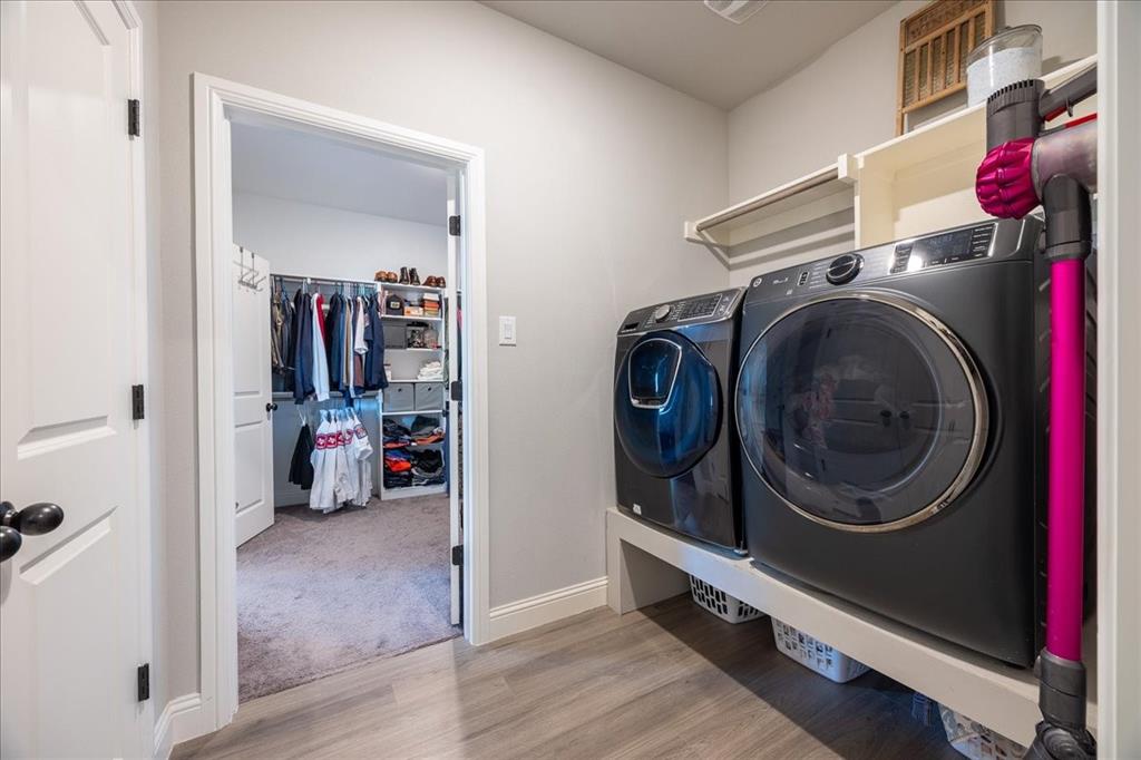 10251 Finch Road Sanger, TX 76266 - Photo 17 of 38 Laundry area off of the primary bedroom closet