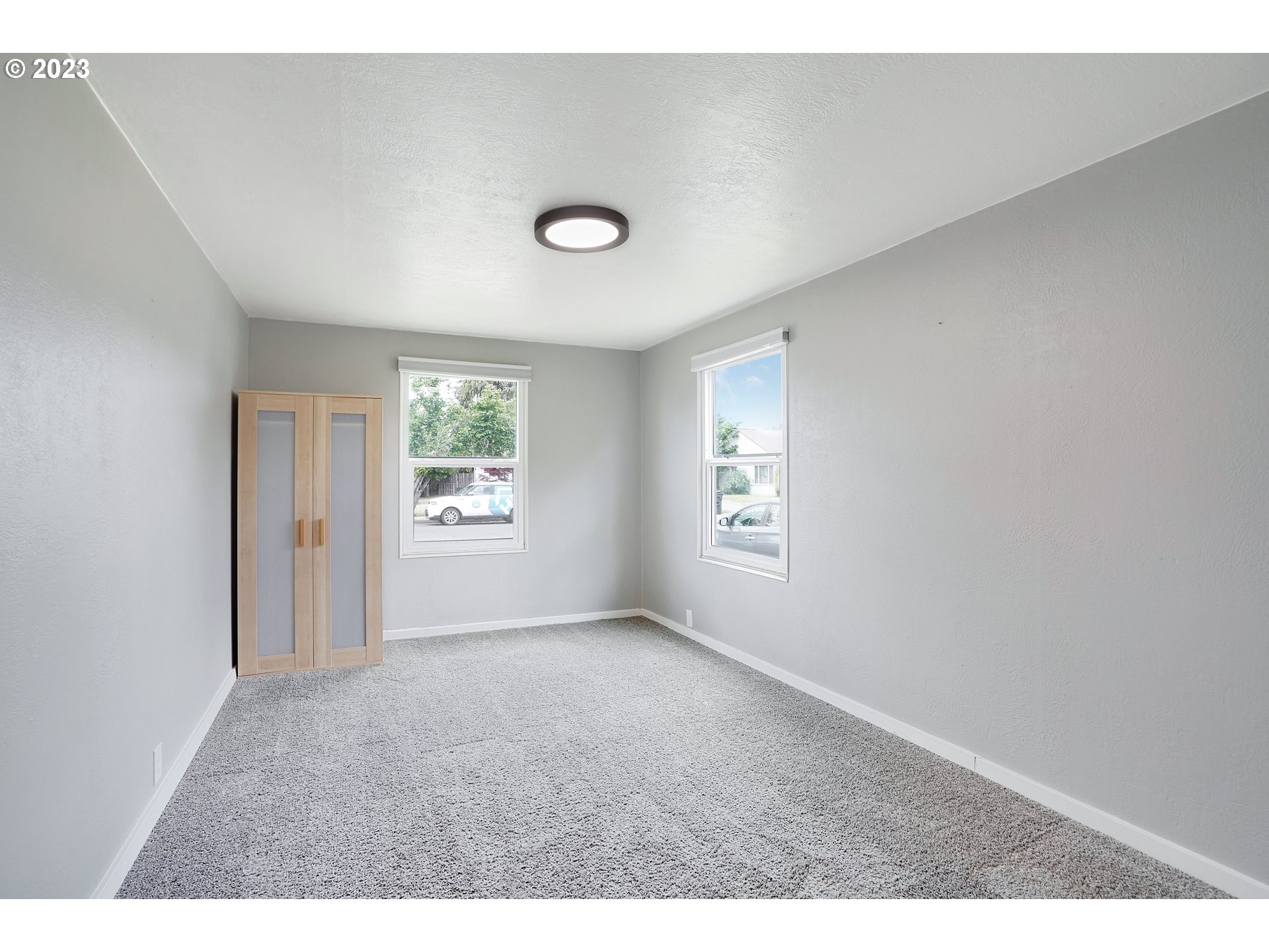 570 E Street Lebanon, OR 97355 - Photo 21 of 33