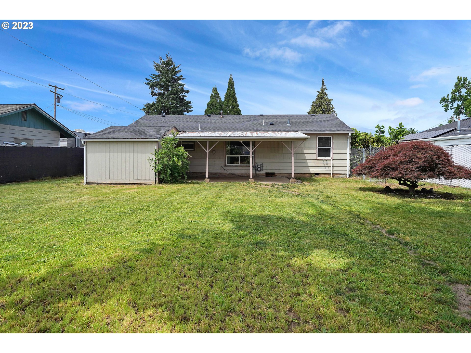 570 E Street Lebanon, OR 97355 - Photo 31 of 33