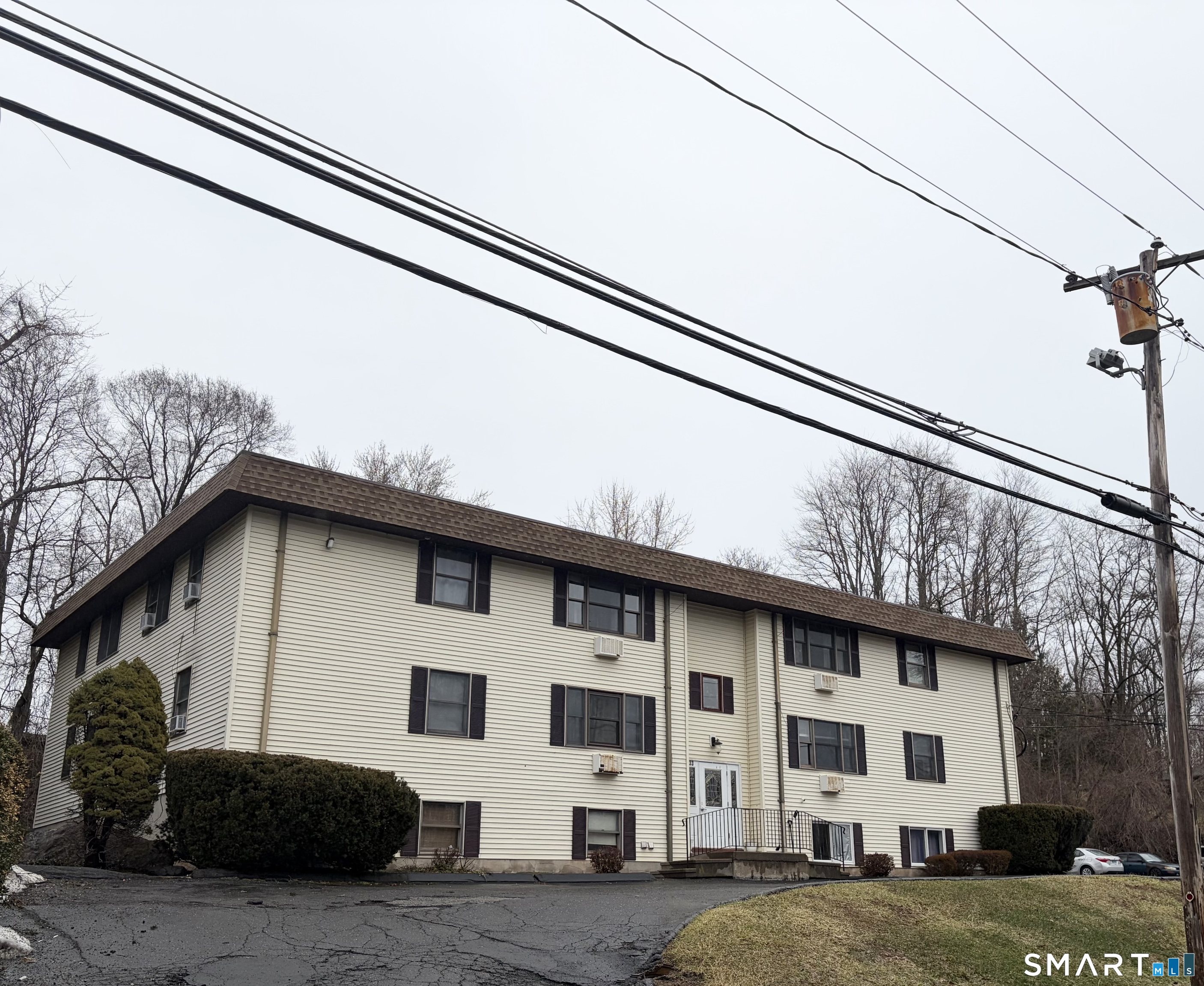 33 River Street Windsor, CT 06095 - Photo 1 of 7