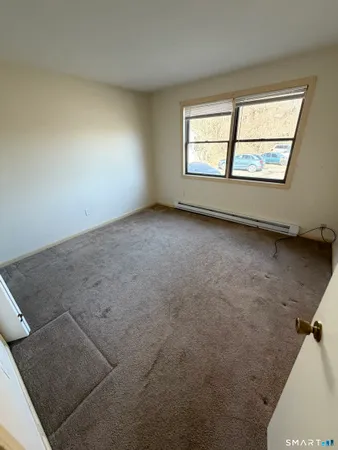 $1,700 | 33 River Street, Windsor, CT 06095