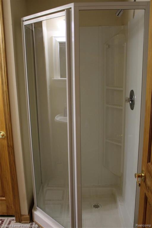 523 Buttercup Drive Rochester Hills, MI 48307 - Photo 21 of 29