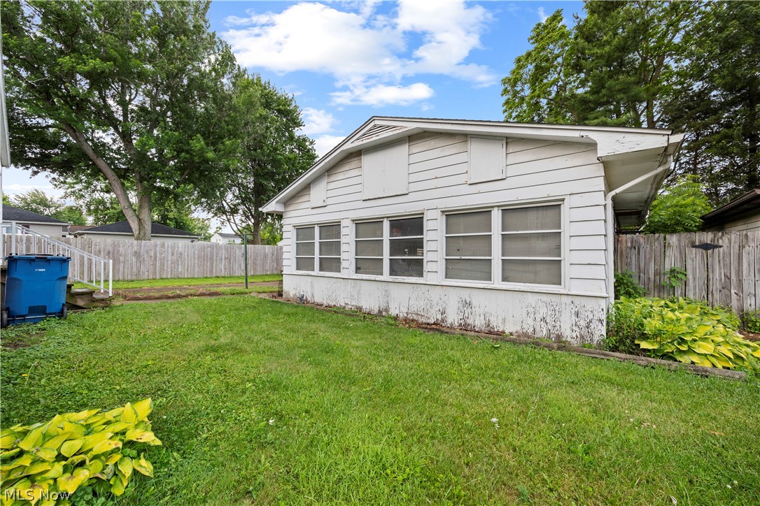 406 Root Road Lorain, OH 44052 - Photo 38 of 38