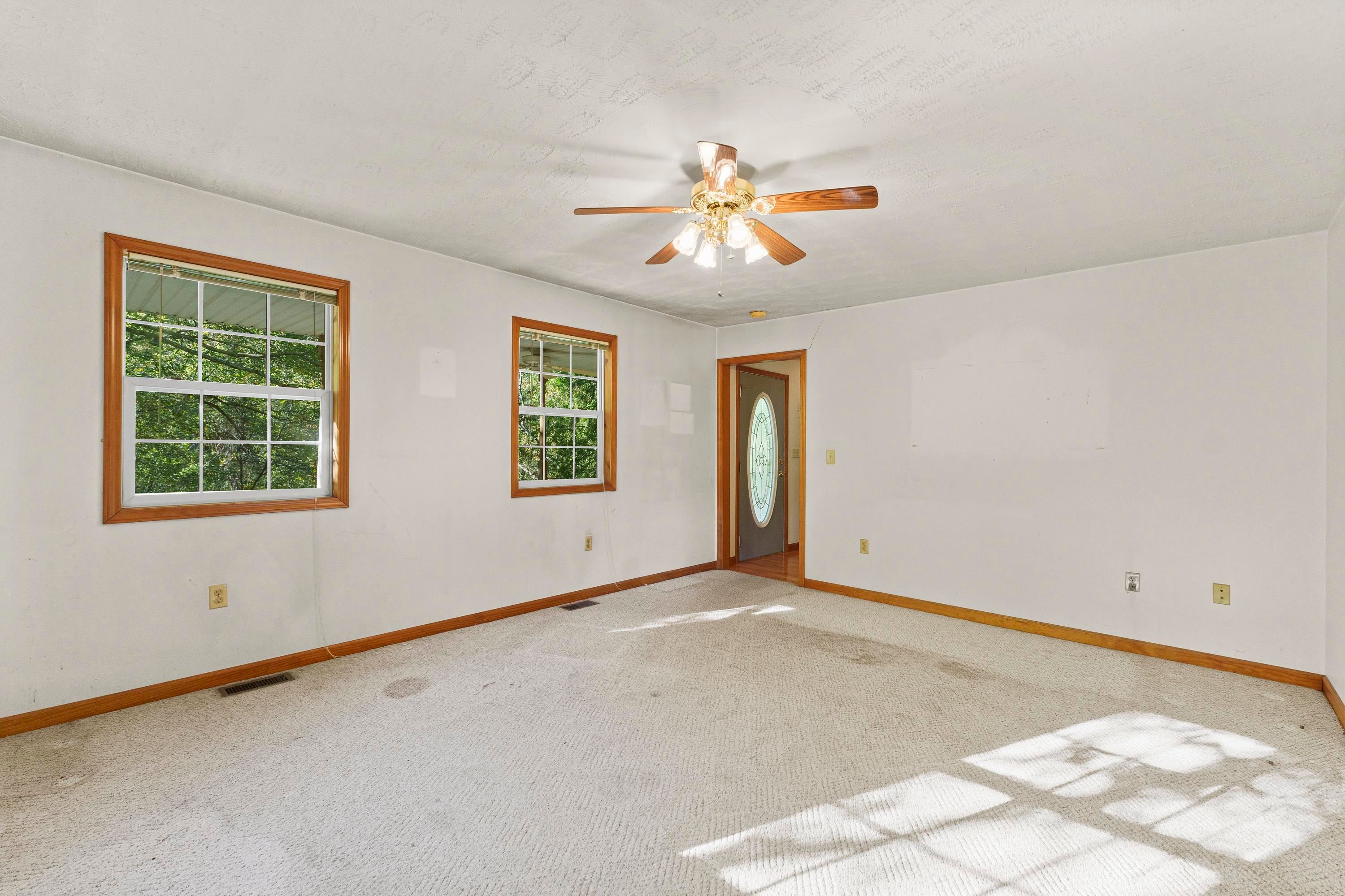 439 Bull Mountain Road Crum, WV 25669 - Photo 11 of 32 Gallery Image 11