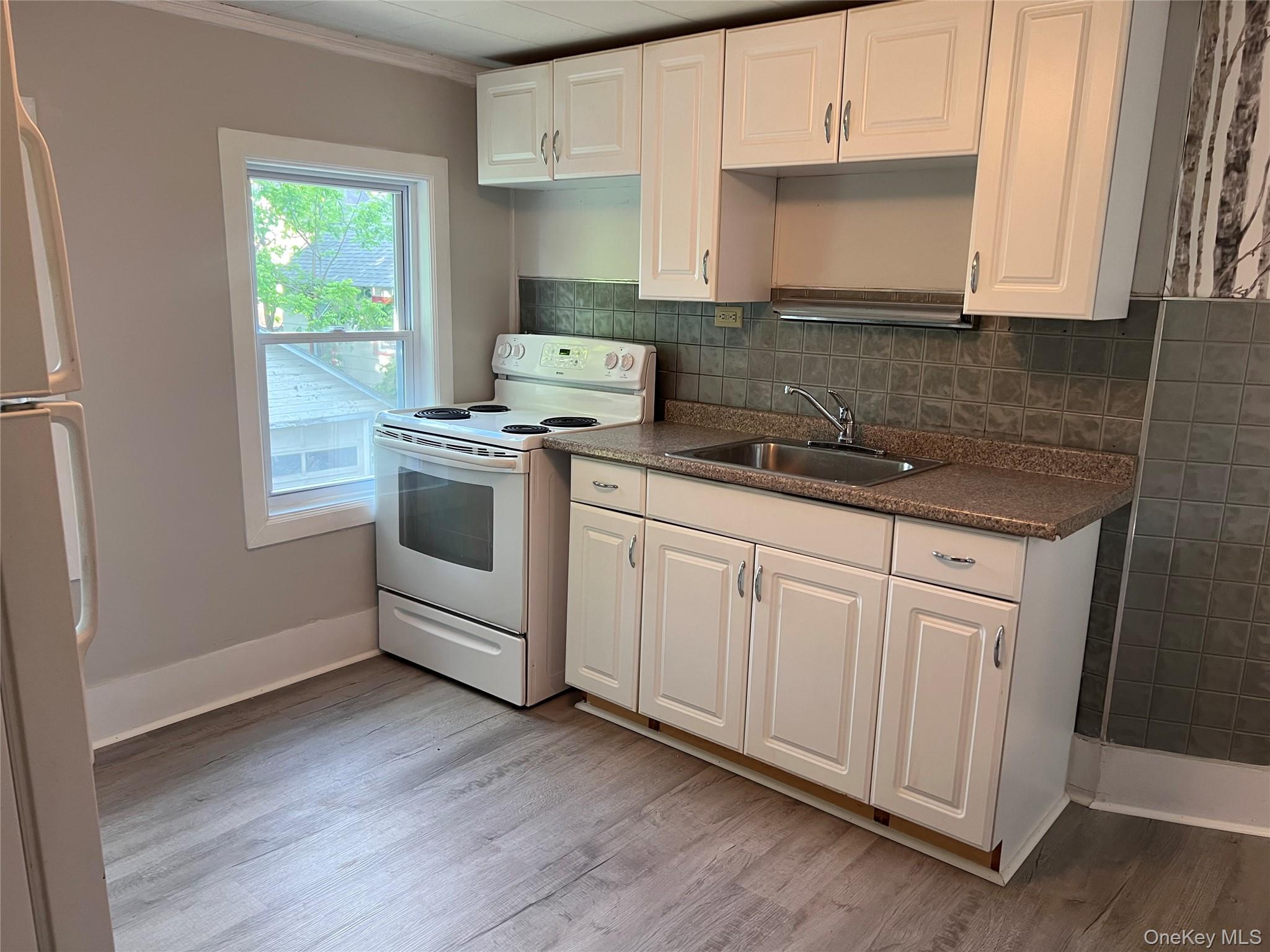 31 Bridge Street Wallkill, NY 12589 - Photo 4 of 13