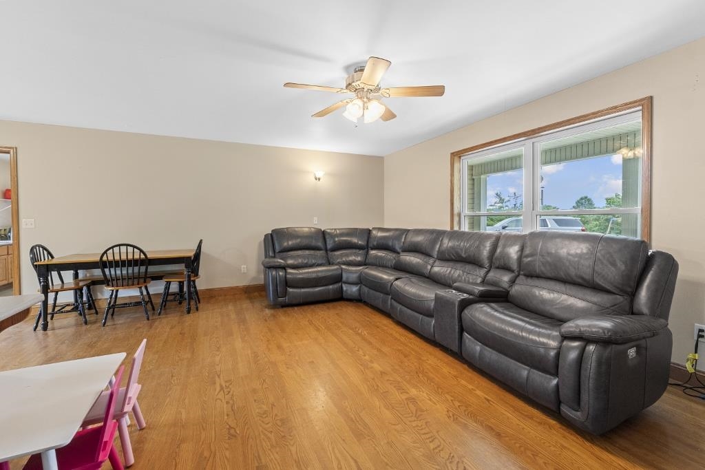 585 Canoe Run Road Grayson, KY 41143 - Photo 9 of 50