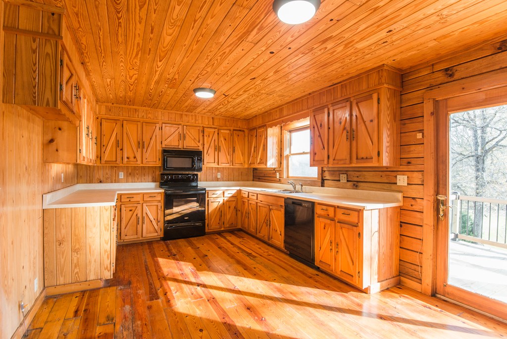 968 Kirby Young Road Dalton, GA 30721 - Photo 18 of 66 Gallery Image 18