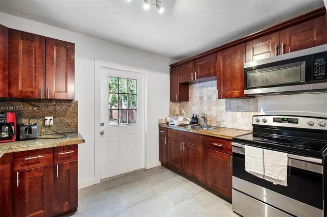 $5,000 | 154 Northwest 45th Street, Miami, FL 33127