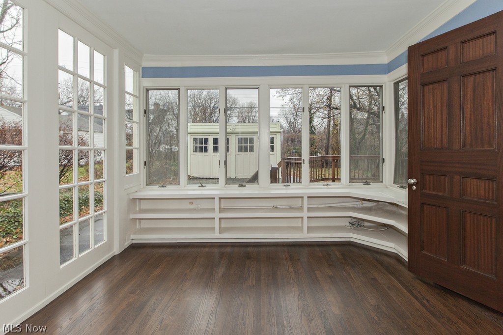 2266 South Overlook Road Cleveland, OH 44106 - Photo 6 of 24 Gallery Image 6