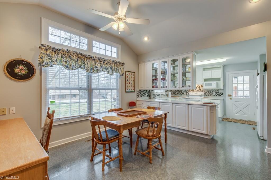 330 Doub Road Lewisville, NC 27023 - Photo 8 of 25 Gallery Image 8