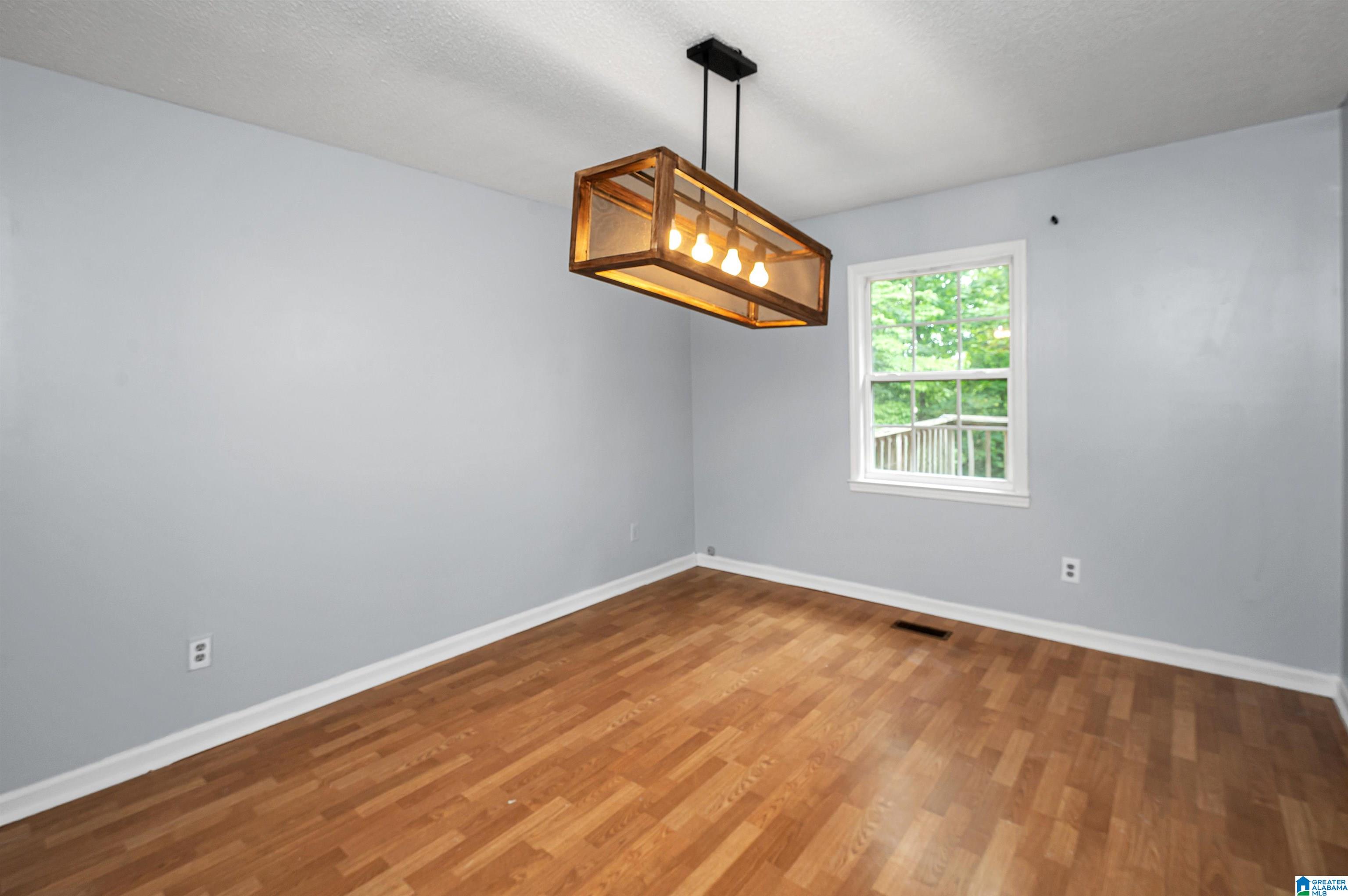 664 12th Street Alabaster, AL 35007 - Photo 13 of 40