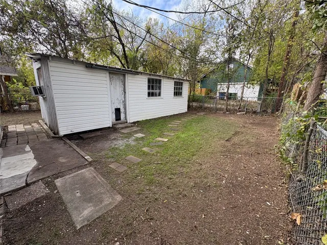 $2,595 | 4620 Bennett Avenue, Austin, TX 78751