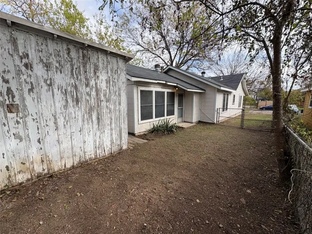 $2,595 | 4620 Bennett Avenue, Austin, TX 78751