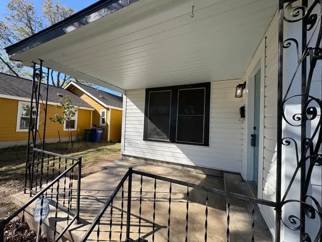 $2,595 | 4620 Bennett Avenue, Austin, TX 78751