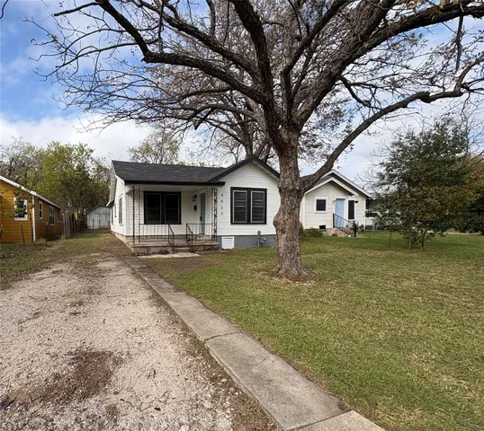 $2,595 | 4620 Bennett Avenue, Austin, TX 78751