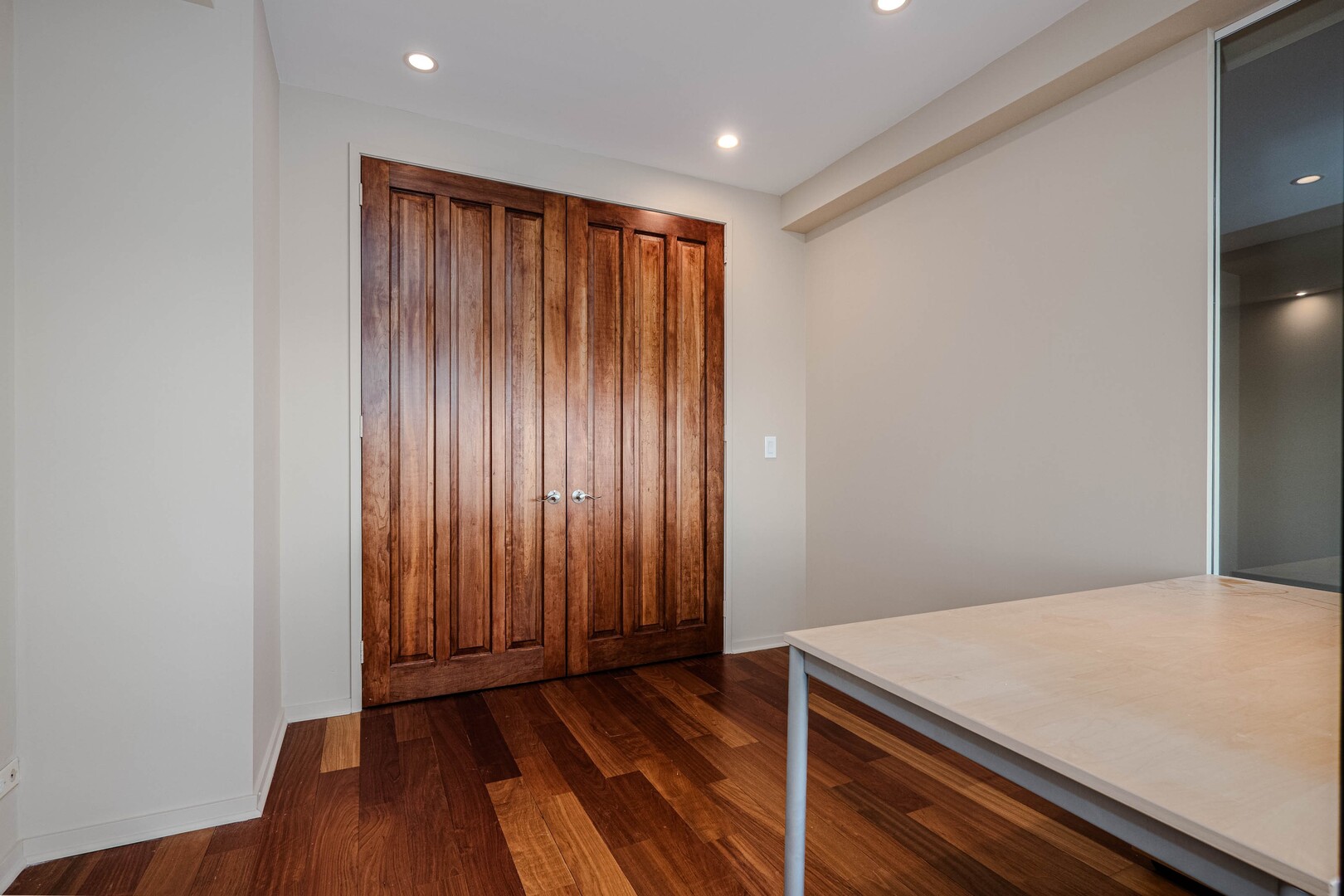 175 East Delaware Place, Unit 5511 Chicago, IL 60611 - Photo 21 of 32