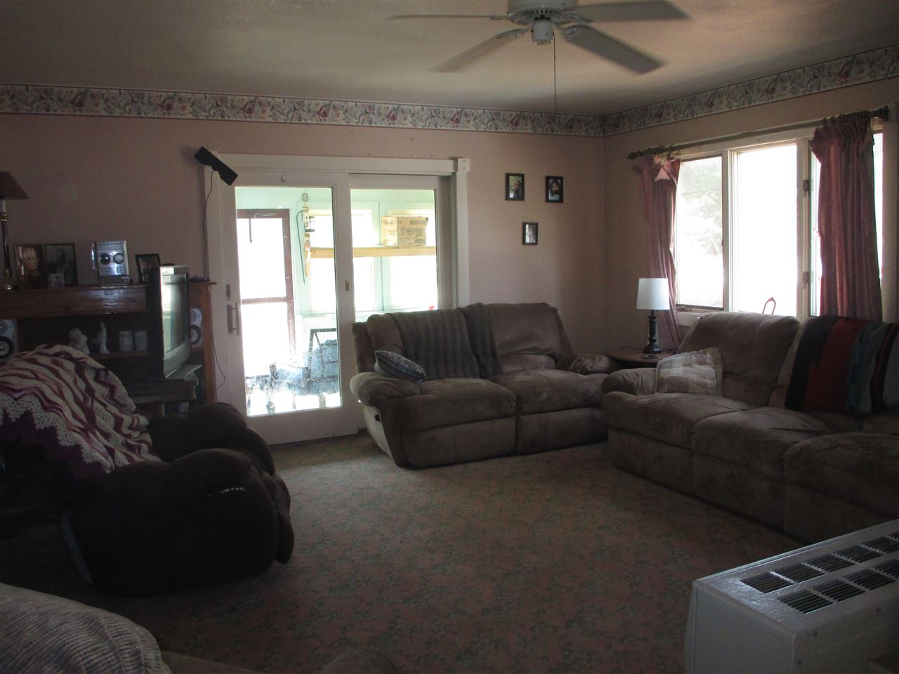 5980 West Miller Road Shepherd, MI 48883 - Photo 13 of 20 1885590-12.JPG