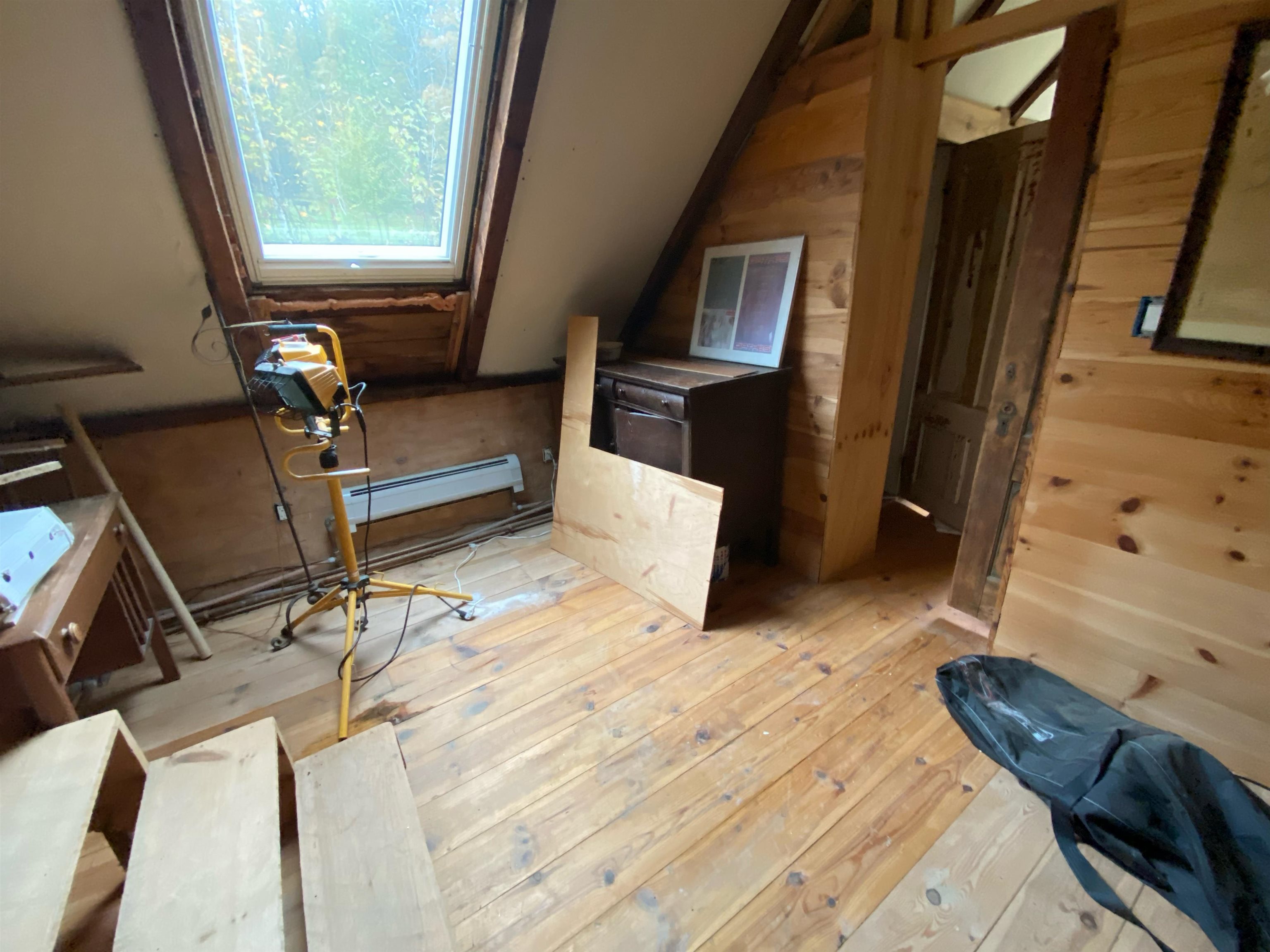 90 East Hill Road Wardsboro, VT 05355 - Photo 9 of 15