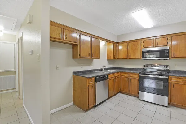 $1,250 | 4508 Avenue L, Unit 3, Santa Fe, TX 77510