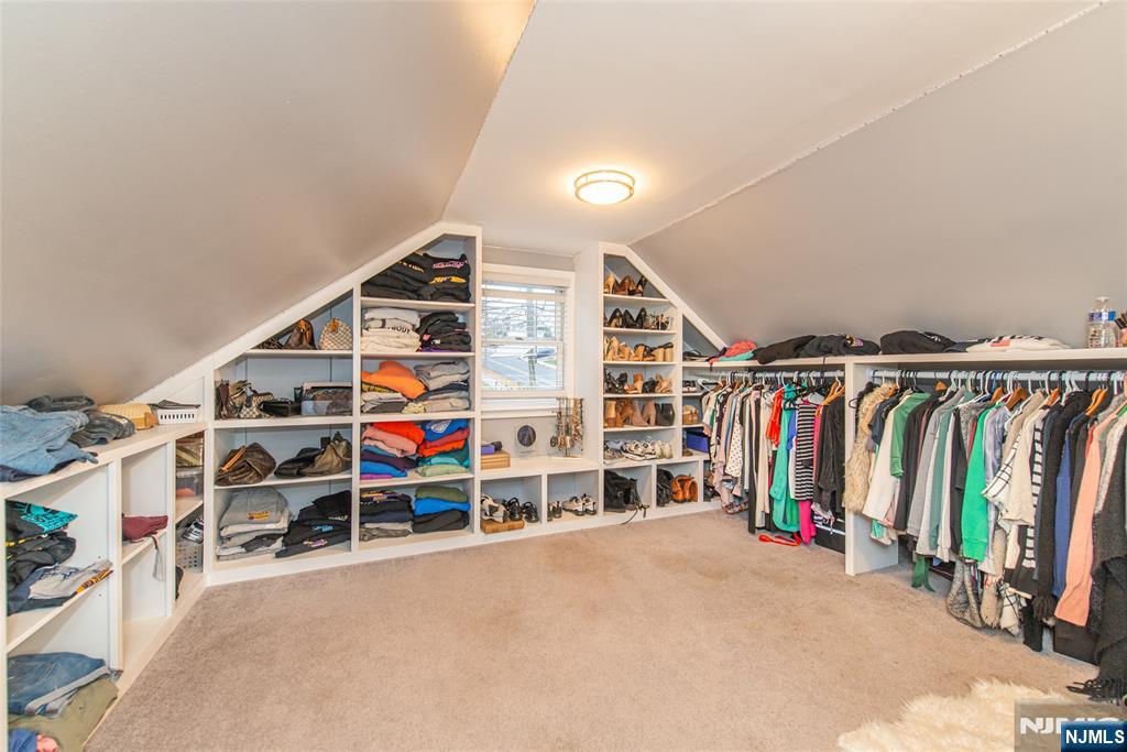 466 Franklin Avenue Hasbrouck Heights, NJ 07604 - Photo 17 of 25