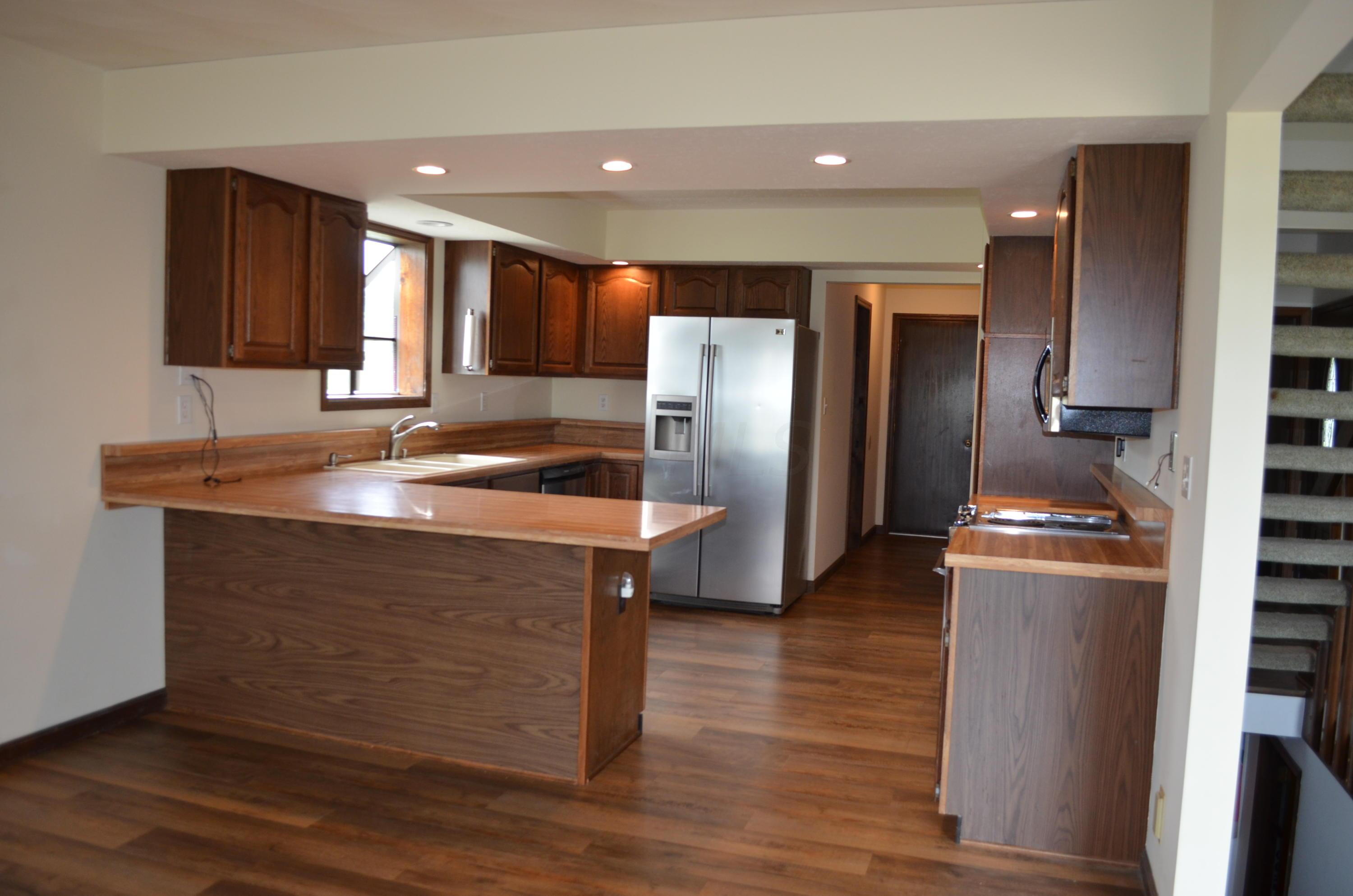 520 Murnan Road Galloway, OH 43119 - Photo 3 of 33 Gallery Image 3